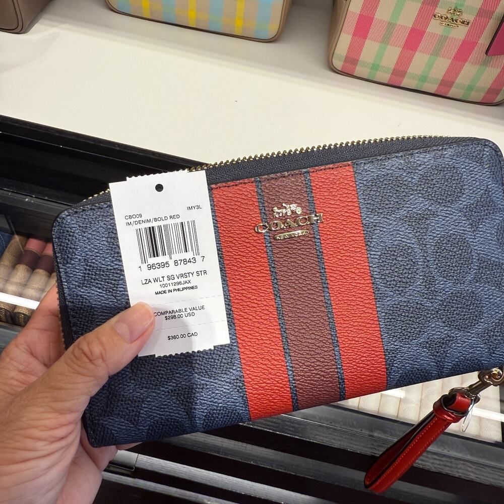 Coach CBO09 Long Zip Around Wallet In Signature Canvas With Varsity Stripe - Picture 4 of 4
